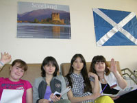 Впервые 30 апреля – 2 мая 2011 года успешно реализован новый проект ЦИЯ «РЕВОД» – выездная программа «Погружение в язык» для школьников «Открытие Шотландии» «Discovering Scotland»