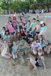 Репортаж о летнем лингвистическом лагере для школьников 2012 «Открытие Австралии» «Discovering Australia» с преподавателями из Канады, Великобритании, США и Кубы