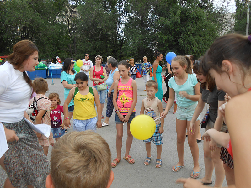 Репортаж об участии Ревод в праздничных мероприятиях, посвященных Дню рождения Тракторозаводского района