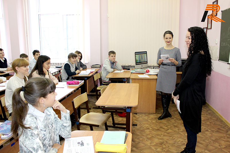 Открытые уроки в гимназии № 13 в Тракторозаводском районе