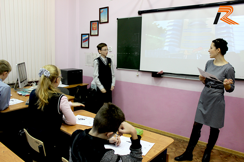 Открытые уроки в гимназии № 13 в Тракторозаводском районе
