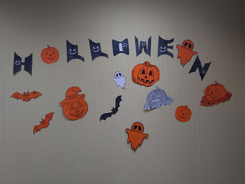 Английский клуб для малышей на тему: «Halloween» в Дзержинском филиале