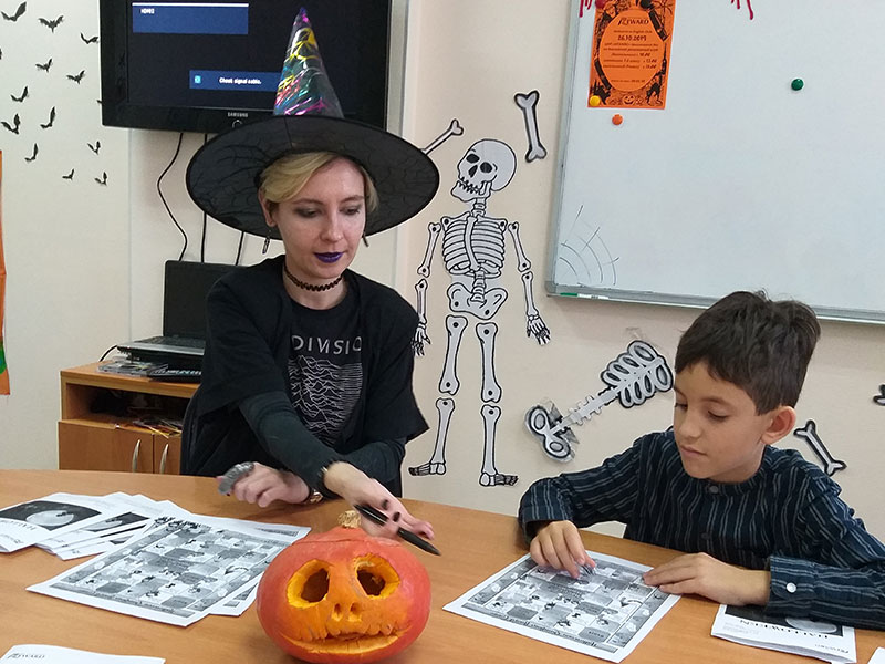 Английский клуб на тему «Halloween» в Ворошиловском филиале