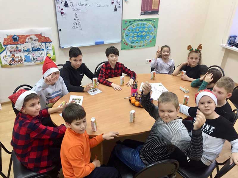 Английский разговорный клуб для младшей школы на тему: «Merry Christmas» в Советском филиале